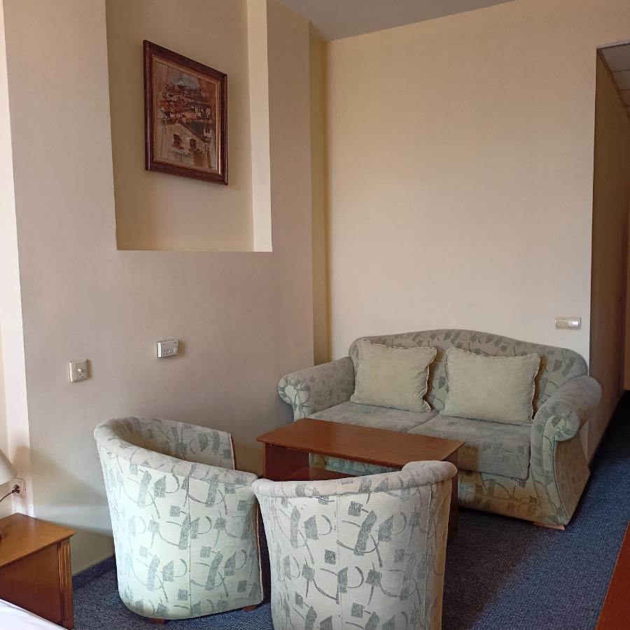 Hotel Panorama Veliko Tarnovo Extérieur photo